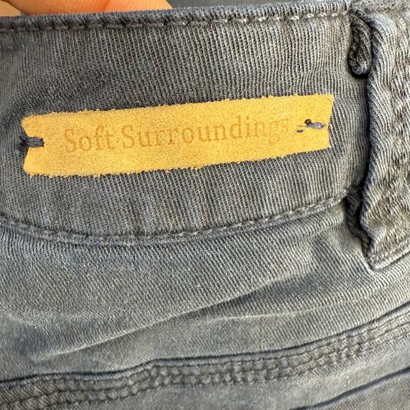 Soft Surroundings Cargo Pants Women's 12 Navy Blue Zipper Pockets Tapered Preppy - Picture 7 of 16